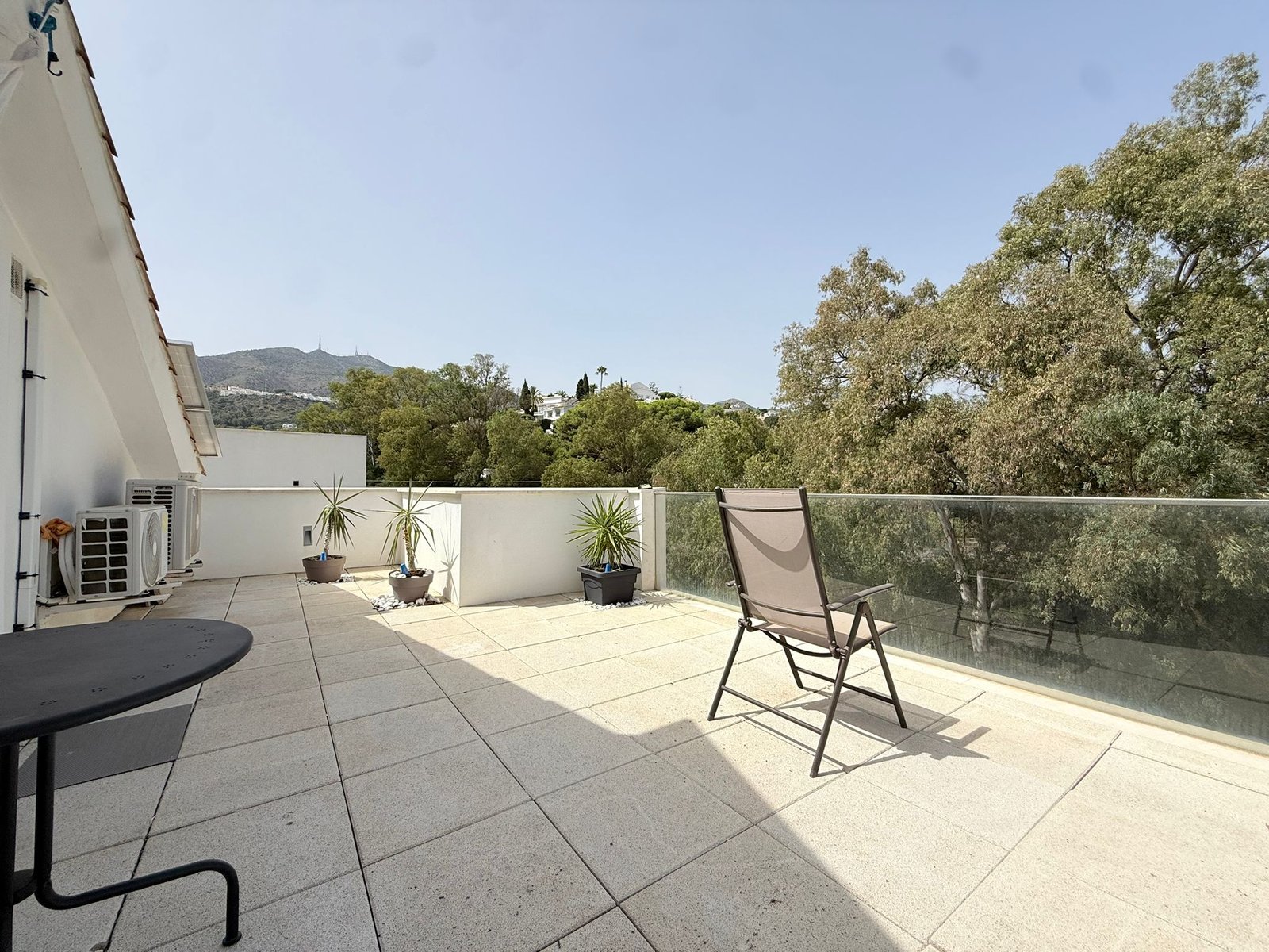 7572851C-1C43-4B51-B721-60AD72564C23