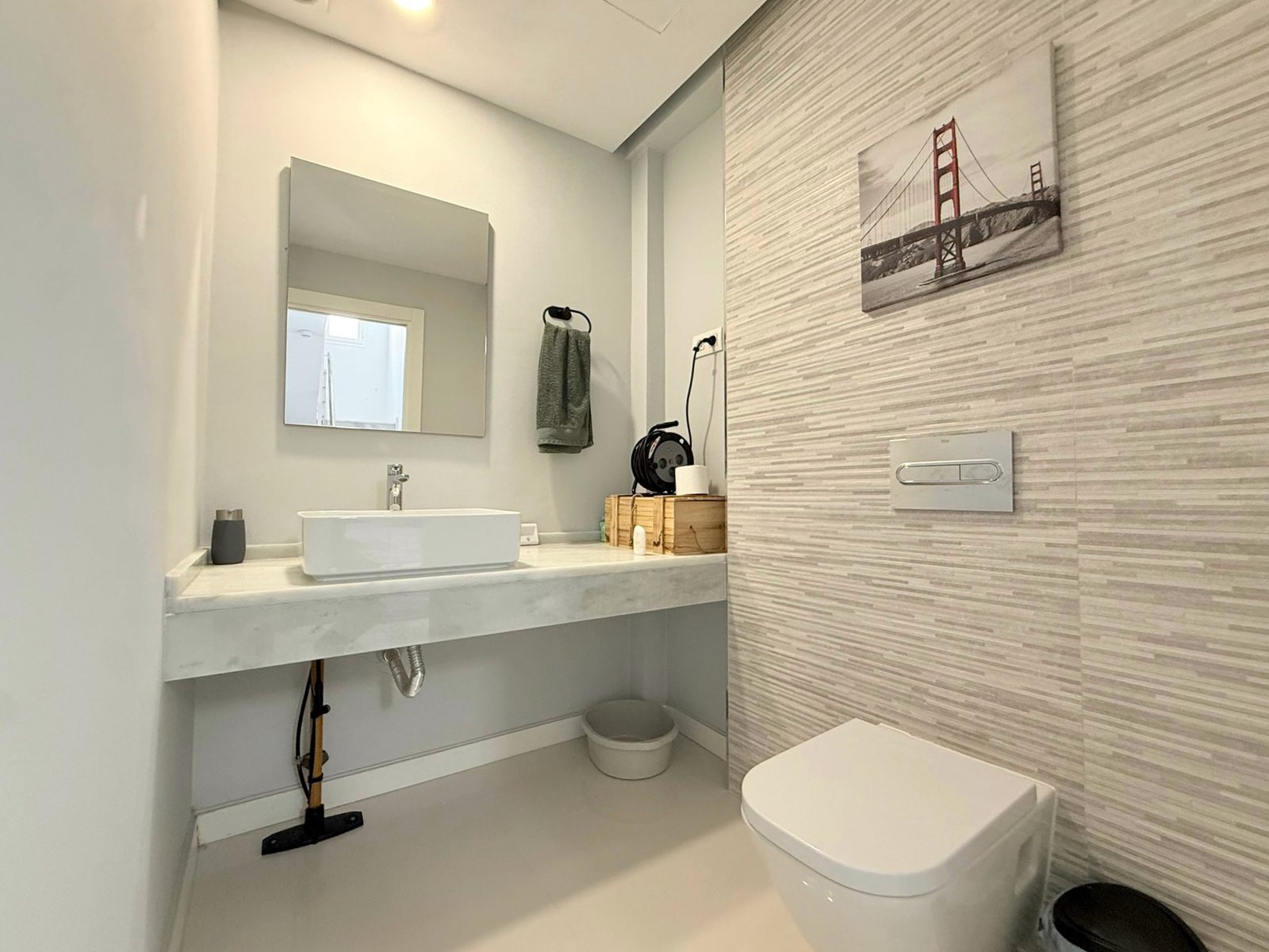 A941958D-5C53-4CA6-ADA9-2C8E0A0559B7